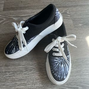 👟MUDD/ Tie-dye shoes 👟